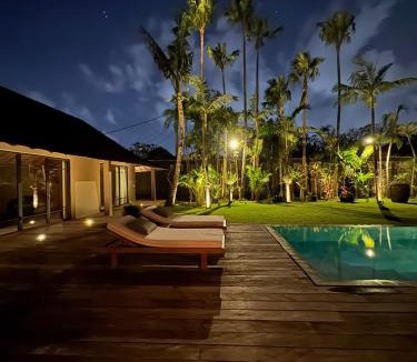 Umalas Villa | Spacious 5BR Villa with Pool, Perfect for Families & Groups
