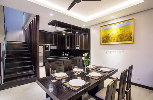 Taman Griya Villa | Spacious 6 bedroom villa with private pool near uluwatu and Jimbaran Beach.