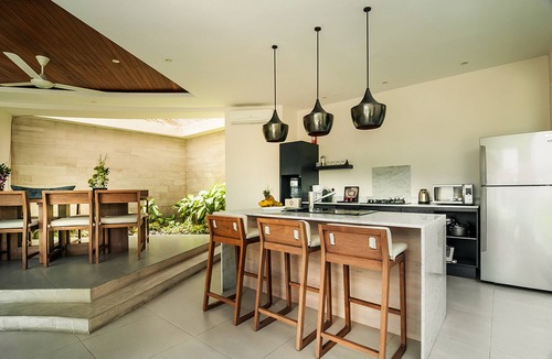 Seminyak Villa | Spacious Modern Luxury 4BR Villa, Seminyak - 8Min Walk To Eat Street!