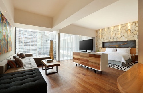 North Legian Hotel | Spacious Modern Suite with Free Minibar Items (T Sand Suite1)