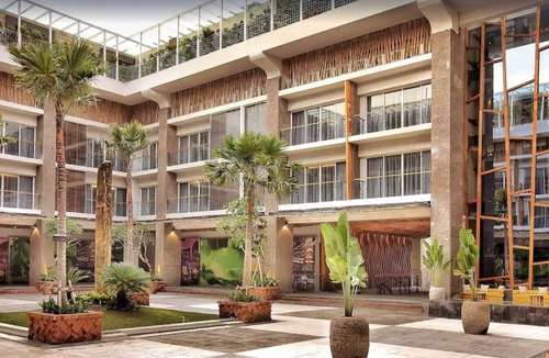 North Legian Apartment | Spacious Modern Suite with Free Minibar Items (T Sand Suite31)