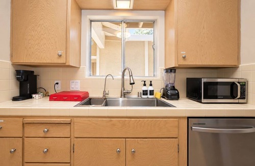 Mountain View House | Spacious Mountain View DT 3BR Gem Great for Work & Family