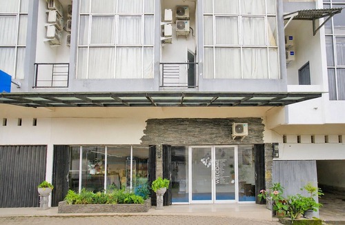 Sukarami House | Spacious Suite Near Punti Kayu