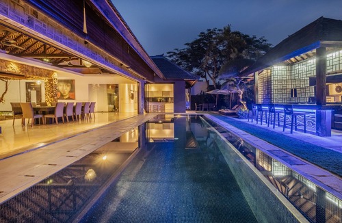 Sunset Road Villa | Super Luxury 5 Bedroom Villa with 2 Pools in Seminyak/Bali
