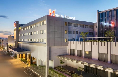 Batam Hotel | Swiss-Belhotel Harbour Bay