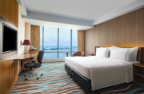 Makassar Hotel | Swiss-Belhotel Waterfront Makassar