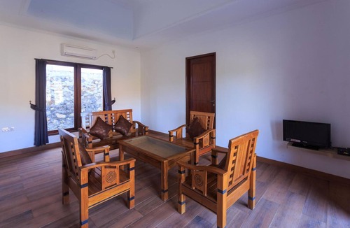 Labuan Bajo Bed & Breakfast | Tahoma Villas Labuan Bajo by ABM