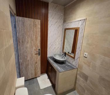 Dalung House | Tebanyoman Guesthouse