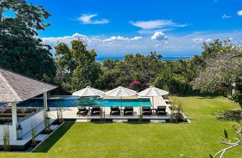 Pecatu Villa | The Backyard Bingin - Private Mansion, overlooking Bingin Beach, with Cook, Ideal for Private Events and Weddings