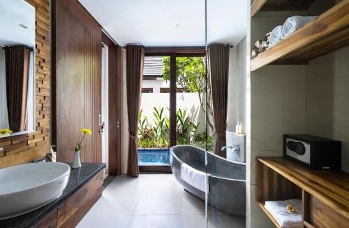 Raya Kuta Villa | The Calna Villa Bali