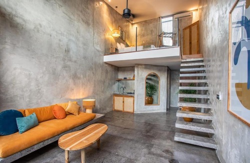Batu Bolong Apartment | The Echo Studios 4 HUGE 100m to beach