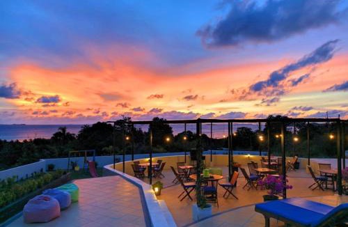 Karimunjava Hotel | The Happinezz Hills Hotel