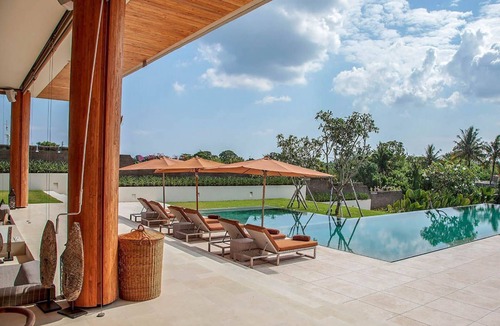 Babakan Villa | The Iman Villa - Five Bedroom Villa, Sleeps 10
