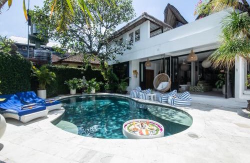 Dyanapura Villa | The Monroe Luxury 3-Bedroom Villa with Private Pool in Central Seminyak 900m to the Beach