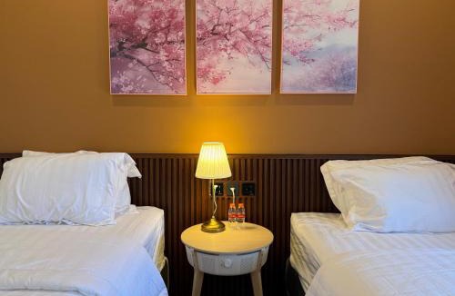 Bandung Kulon House | The Sakura House, with Swimming Pool, 9ft Billiard Table, near Paskal 23 Shopping Mall