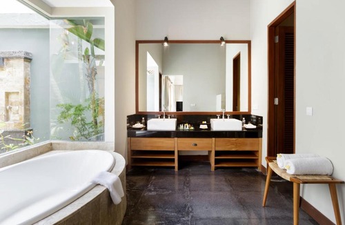 Sawangan Hotel | The Shanti Residence by Elite Havens