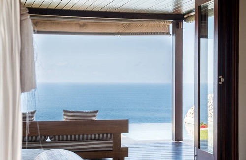 Pecatu Hotel | The Ungasan Clifftop Resort