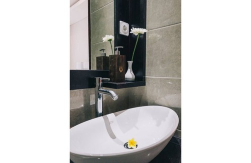 Batubelig House | The Visala Boutique Suites Seminyak – Superior Room #02