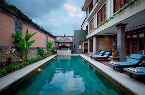 Batubelig Apartment | The Visala Boutique Suites Seminyak - Deluxe Tirtha Suites # 07