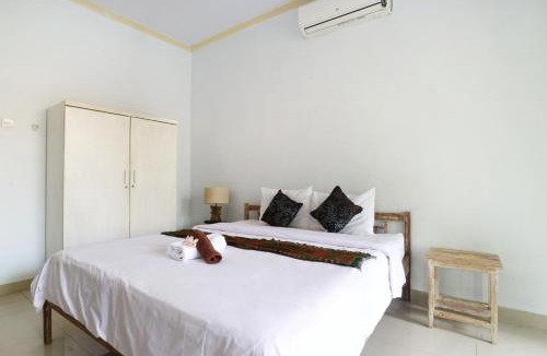 Batu Bolong House | The Wina Echo Beach Guest House