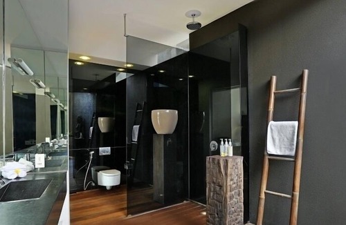 Babakan Villa | Toraja, Luxury 2 Bedroom Villa, Feature Garden, Canggu