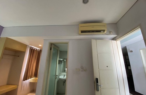 Surabaya Hotel | Townhouse Oak Hotel Niaga Surabaya