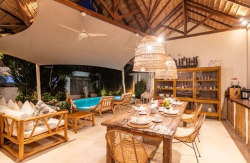 Umalas Villa | Tranquil Private Pool 3-bedroom villa with WiFi and AC near Canggu Bali
