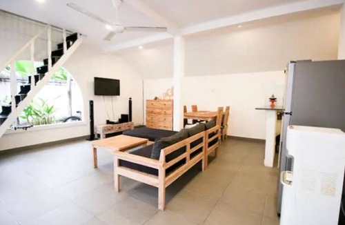 Legian Villa | Tranquile and cozy 2 bedroom villa, 10 minute stroll away from Double Six beach