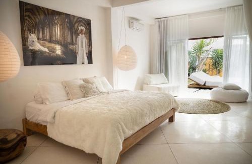 Seminyak Villa | Tropical 3bdr poolvilla in heart of Seminyak