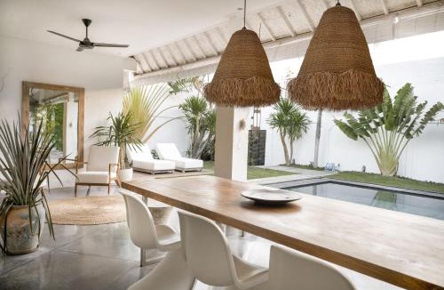 Seminyak Villa | Tropical 3bdr poolvilla in heart of Seminyak