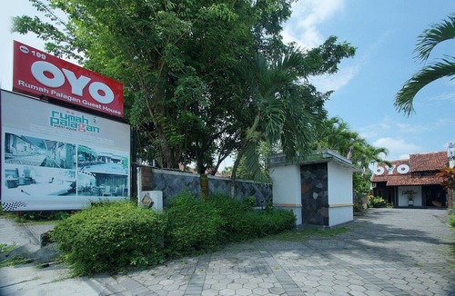 Mlati House | Tugu Jogja Deluxe Twin Stay