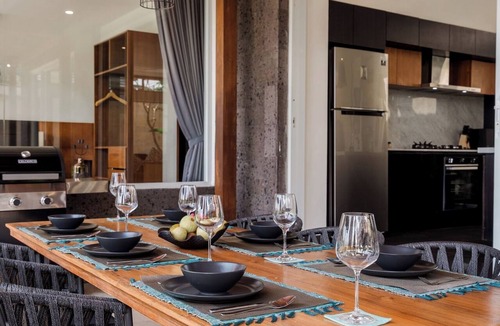 Pengosekan Villa | Ubud 3BR Villa Private Pool and Rice Field Views