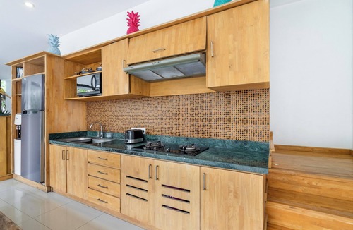 Dyanapura House | Up to 16 Pax, 2 Villas - Right by the beach