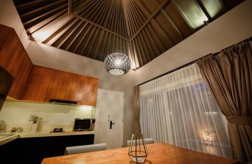 Sunset Road Villa | Urban Villas 5BR