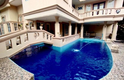Citaringgul Villa | Vila Princess Sentul Privatepool 4 bedroom, Tenis meja, billiard, minibar