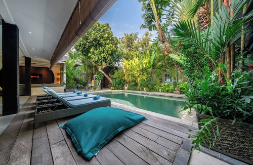 Laksmana Villa | Villa Alchemy 4 Bedroom Trendy Villa in Superior Location