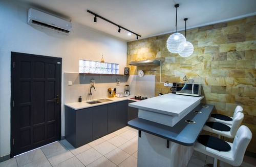 Sawangan Villa | Villa Brezze