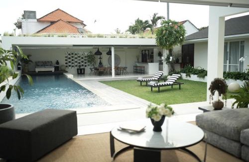 Batubelig Villa | VILLA CELAVI 15