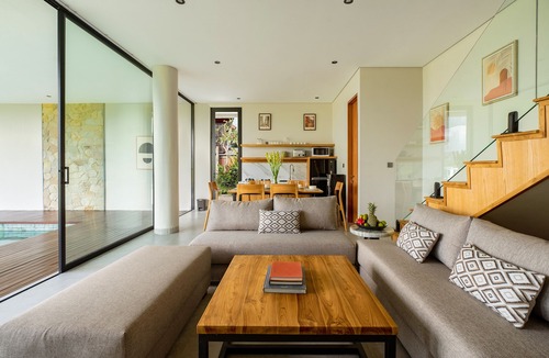 Batu Bolong Hotel | Villa Chanthira Luxe by Nakula