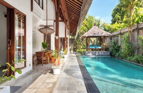 Umalas Villa | Villa Cinta Umalas. Breakfast included!