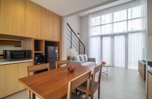 Kediri Villa | Villa Darmadi · Spacious studio beautiful sunset