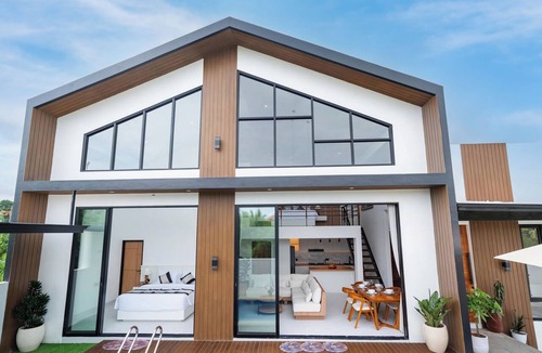 Blahbatuh Villa | Villa Efata close to Black Sand Beach