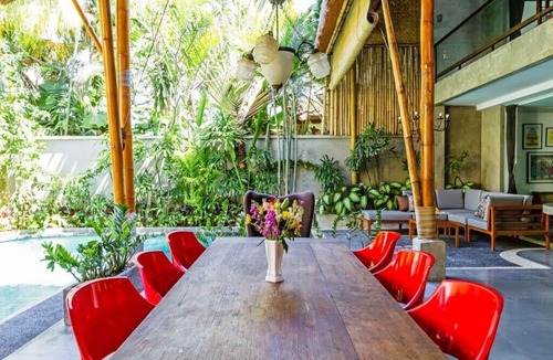 Seminyak Villa | Villa Esa Seminyak - 100 meters from Seminyak Square