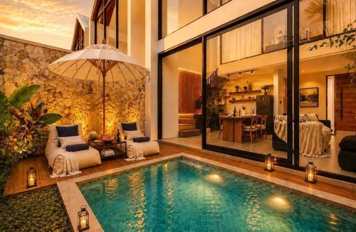 Babakan Villa | Villa Gaudi I