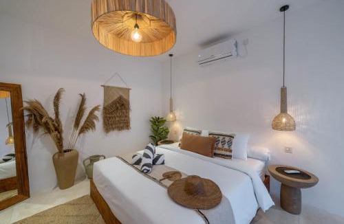Babakan Villa | Villa Heiwa - Tropical meets Mediterranean, 2BR Canggu Villa