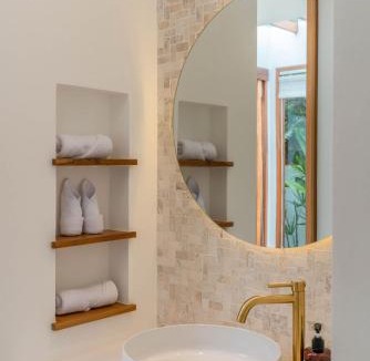 Pererenan Villa | Villa Inka - Tropical Modern 1BR Villa in Pererenan Beachside