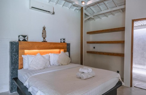 Berawa Villa | Villa Kazz 3 - Villa 3 Joglo style - 3 bdr - AMAZING LOCATION