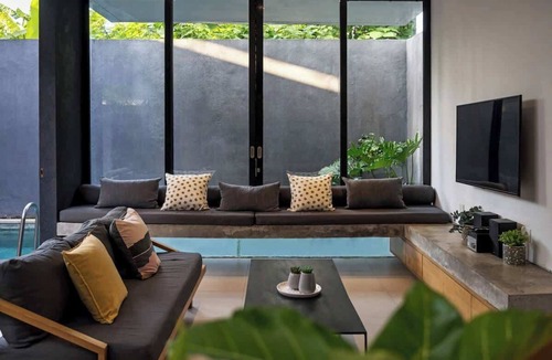 Berawa Villa | Villa Kelana 3BDR, Berawa - Breakfast Included!