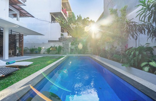 North Legian Villa | Villa Lebah Tranquil Paradise of 3 bedroom Heart of Seminyak