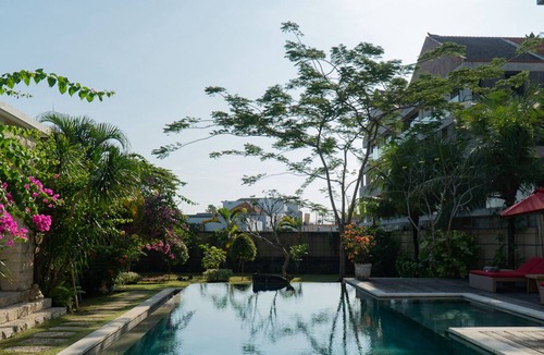 Berawa Villa | Villa Manggala | Tropical 3BR Private Pool Villa near Berawa Beach
